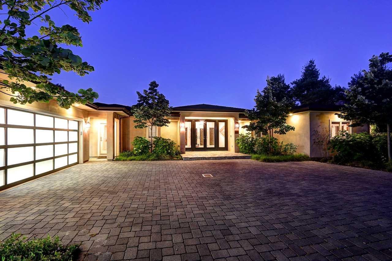 85 Reservoir Rd