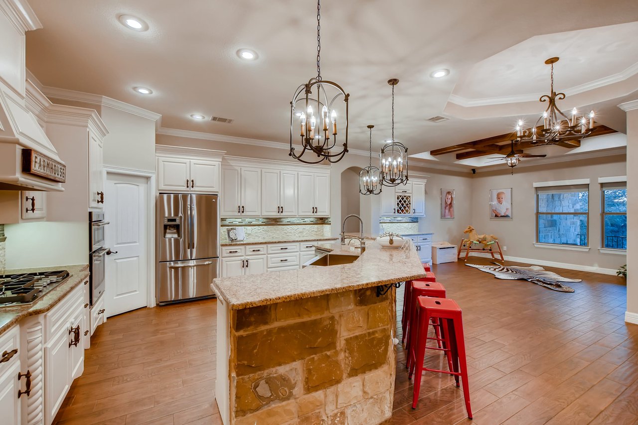 252 Island Oaks Lane