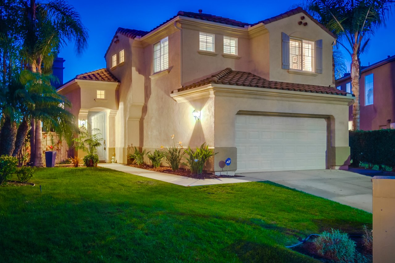 3553 Bluff Ct