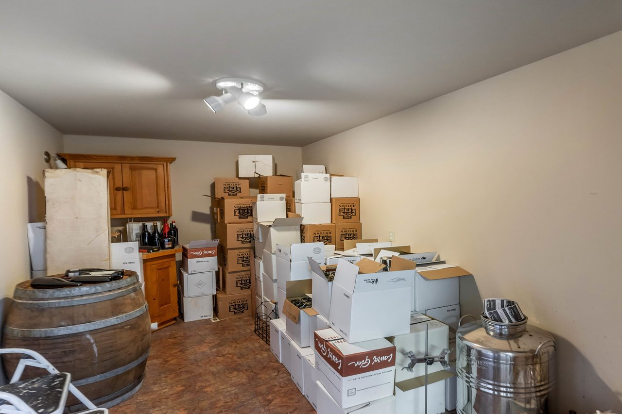 Vineyard Paradise - SOLD