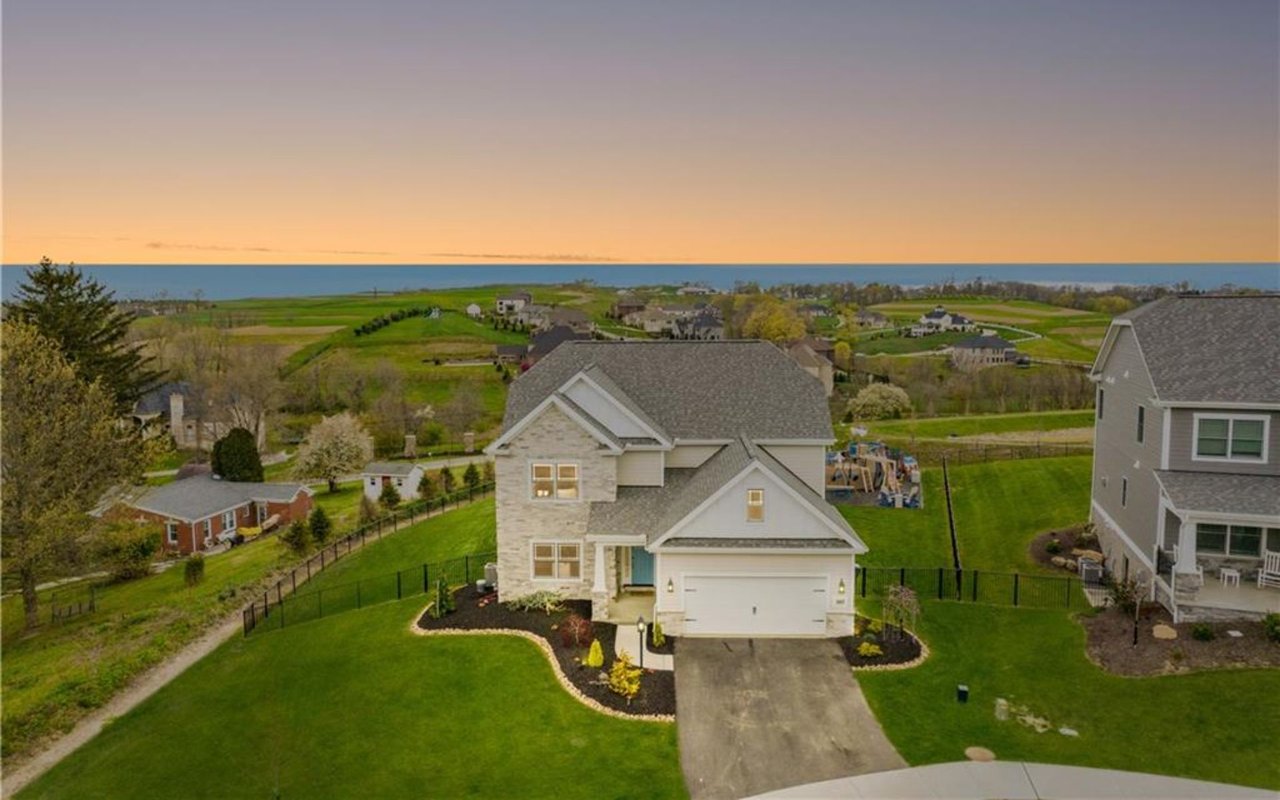 487 Harvest View Dr