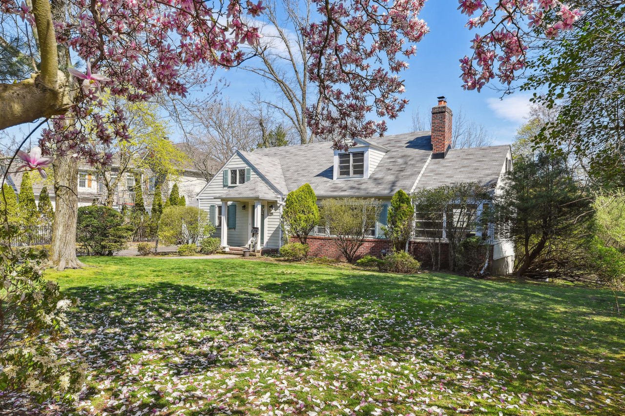 317 Summit Ave