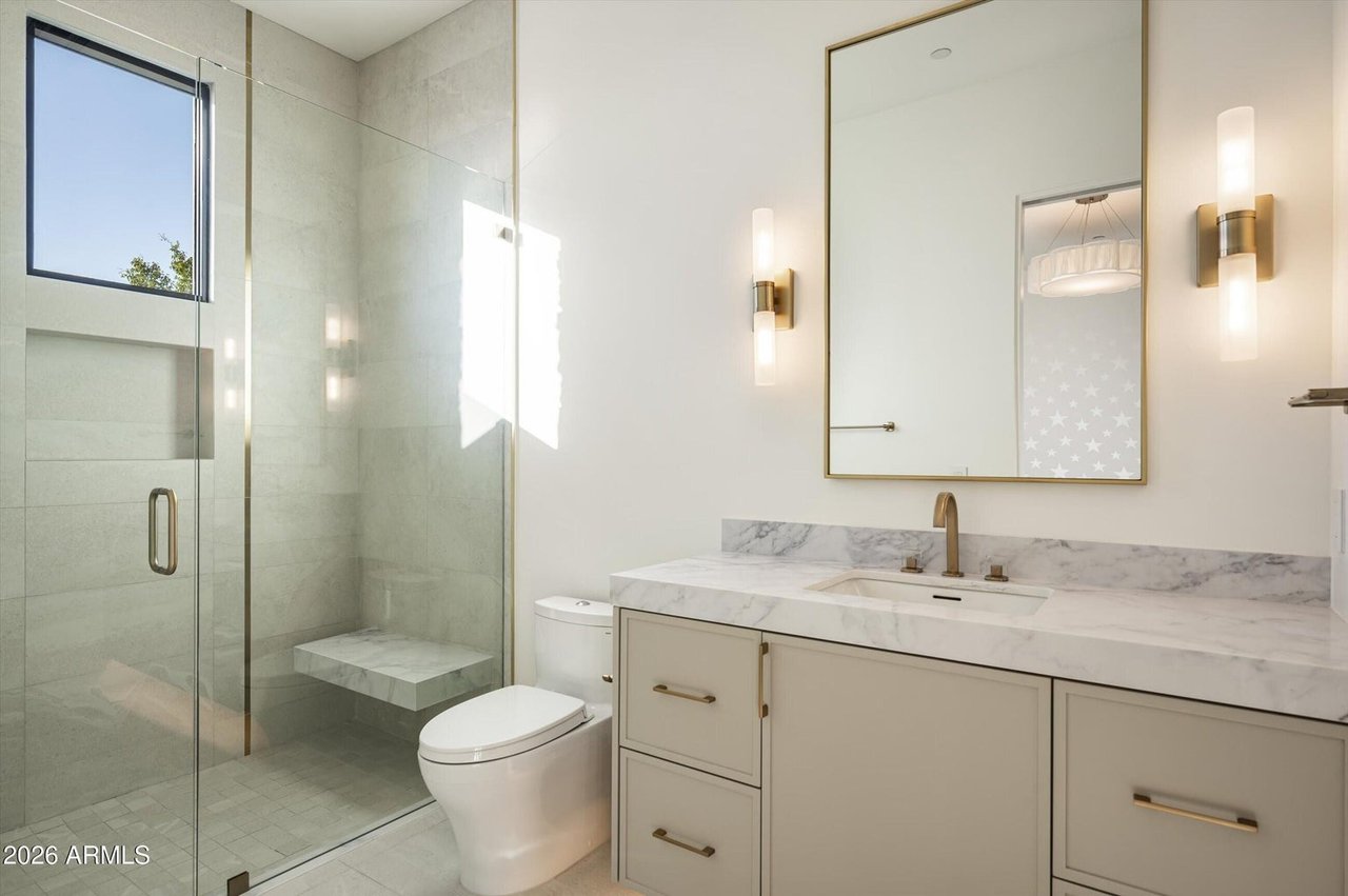 9245 E RIMROCK Drive