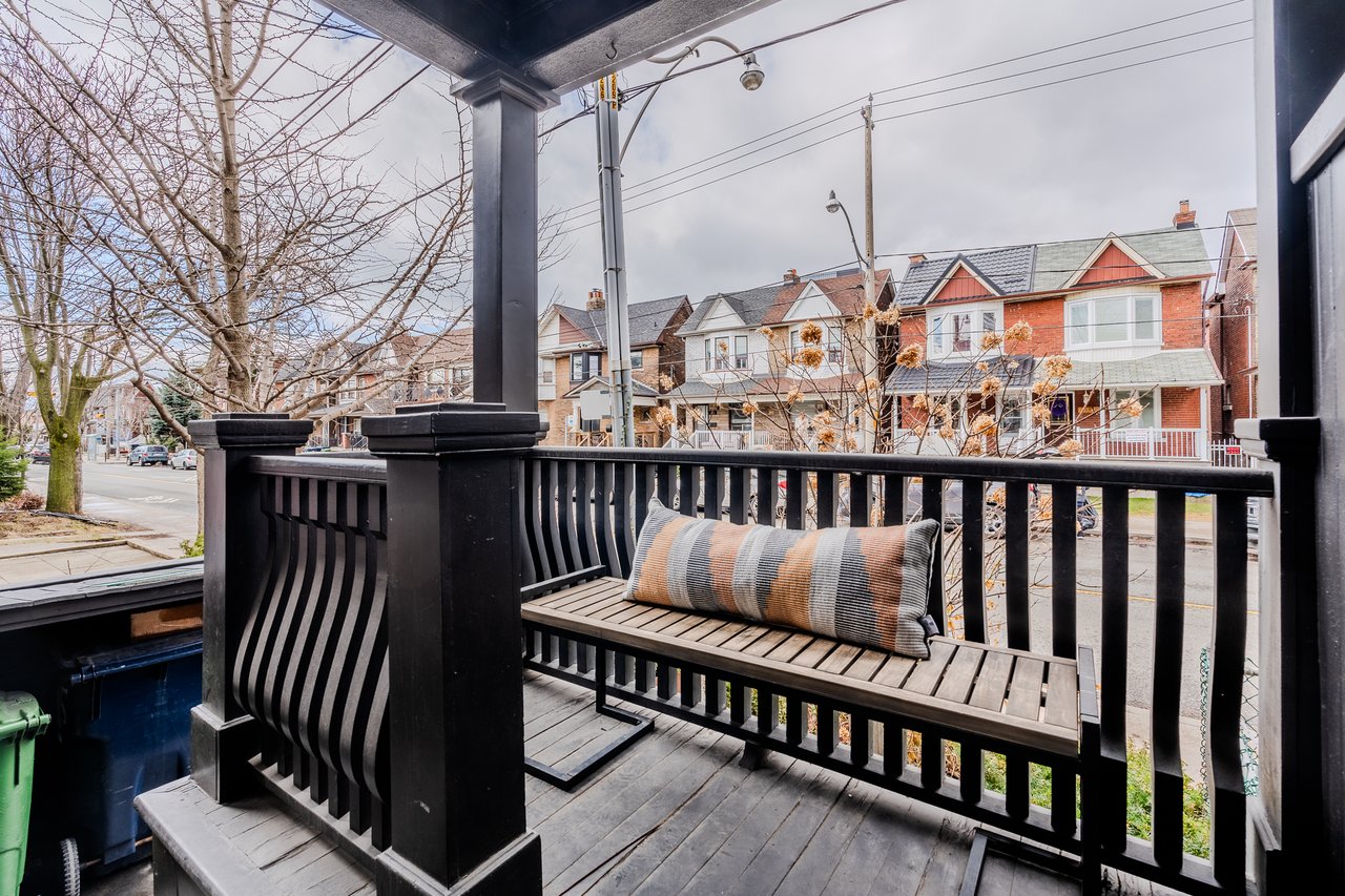 575 Lansdowne Ave