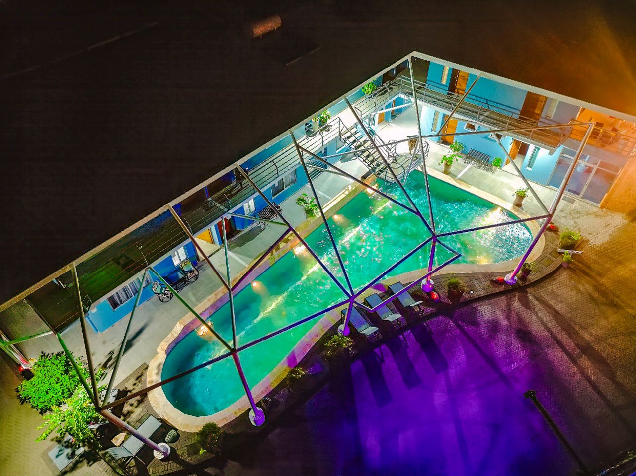 Resort-Hotel for Sale in Uvita – 12 Two-Bedroom Apartments & Pool