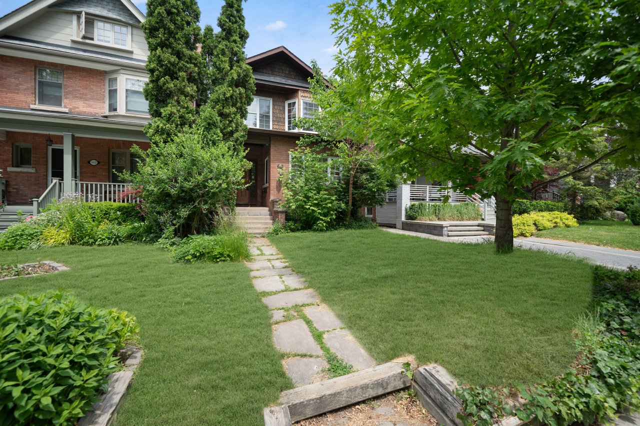 98 Roselawn Avenue