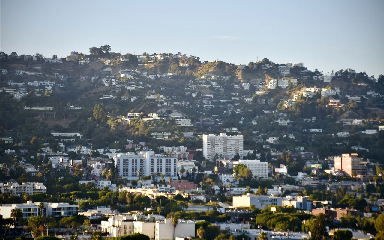 Top Questions to Ask Before Making an Offer on a Home