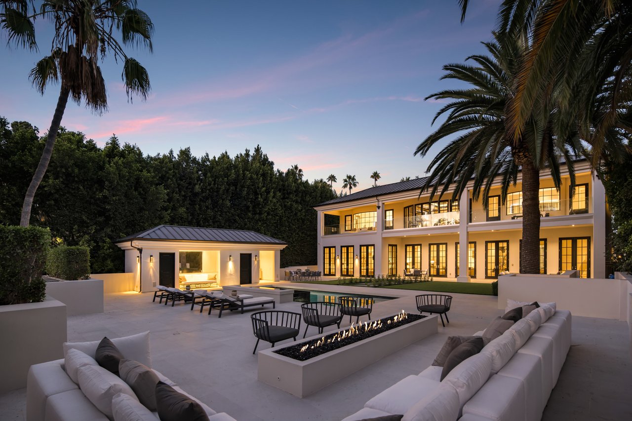 917 N Crescent Dr, Beverly Hills