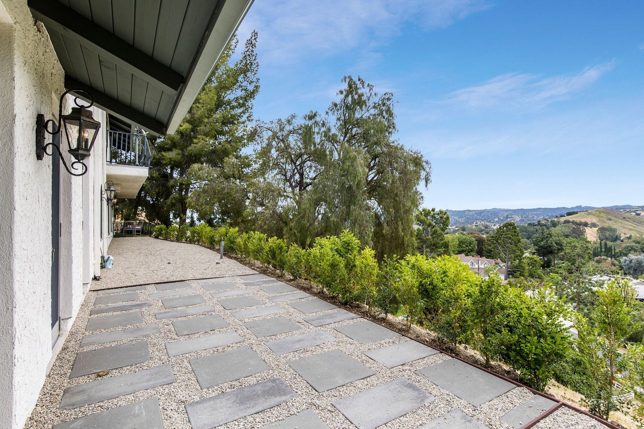 24820 Jacob Hamblin Rd