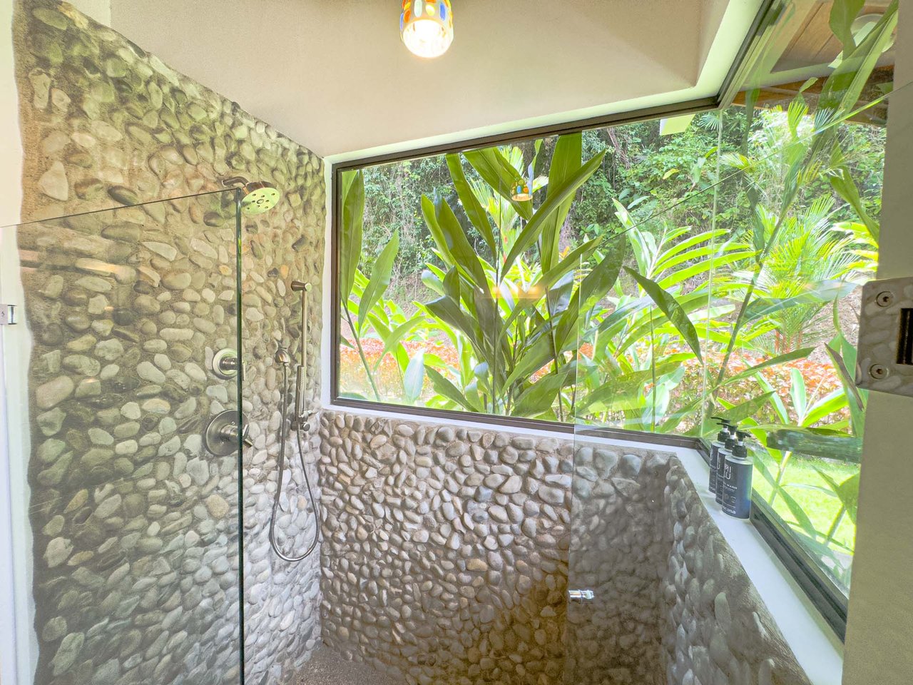 Luxury 3-Bedroom Waterfall-View Home