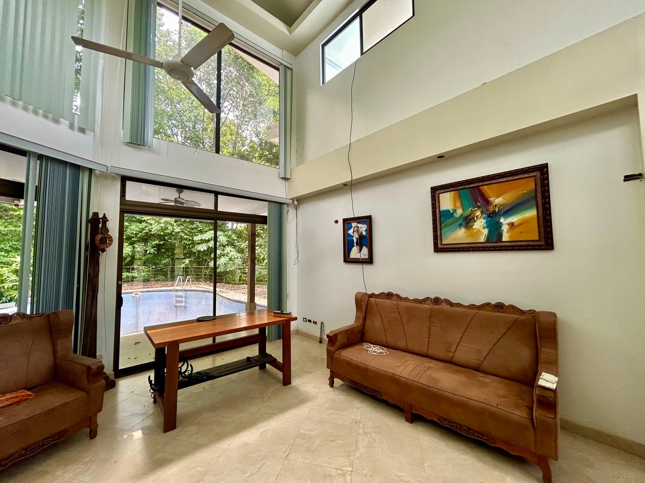 Fixer-Upper Home with an studio Office in Palmar Norte on a 4-Hectare Property