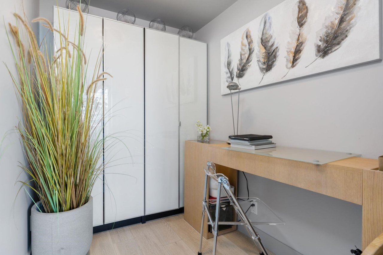 1499 W Pender St, #601