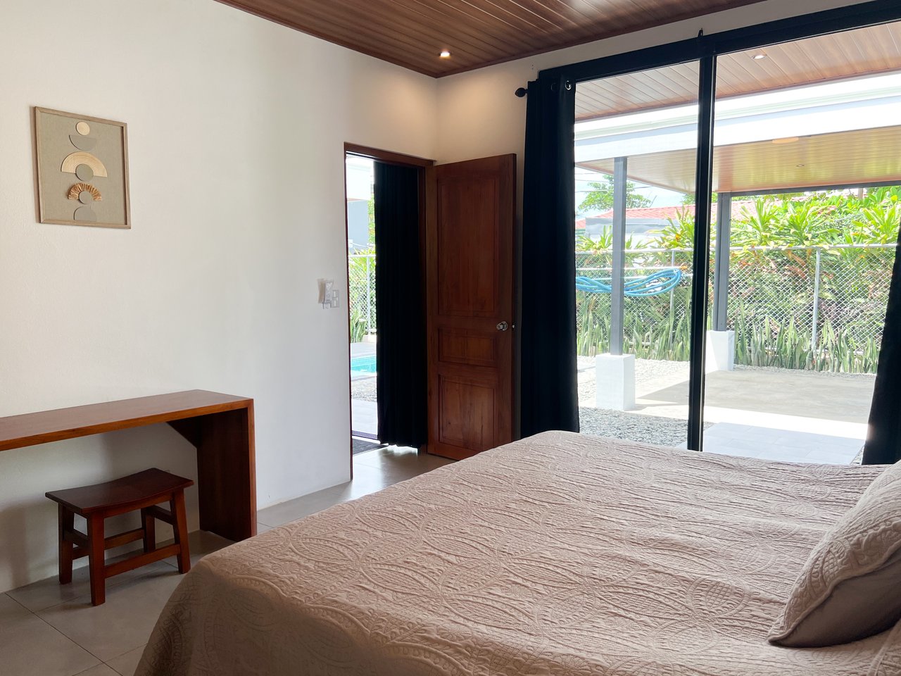 Clean, Modern Home Near Uvita Beach – Perfect Rental or Getaway