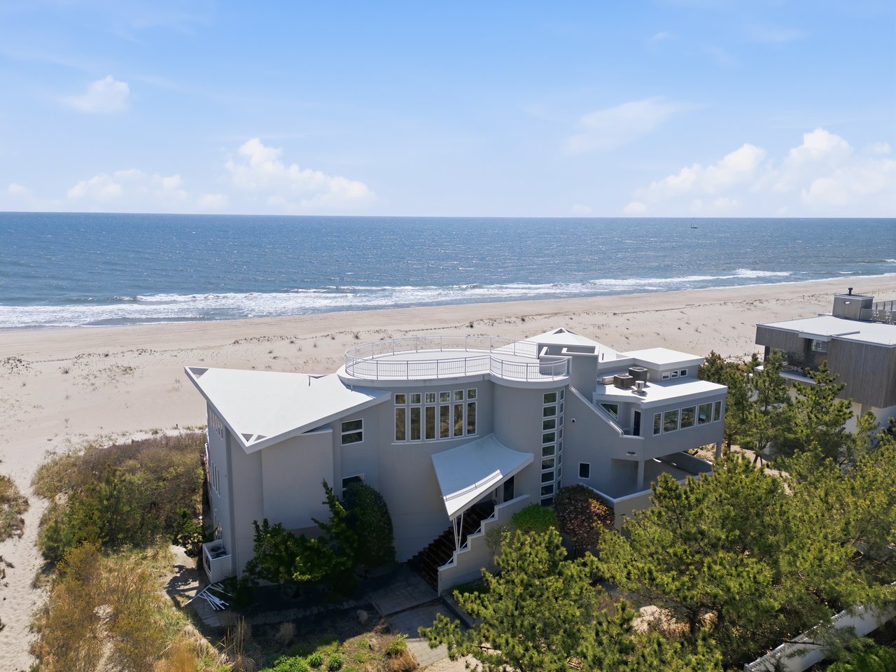 101 E Long Beach Boulevard 