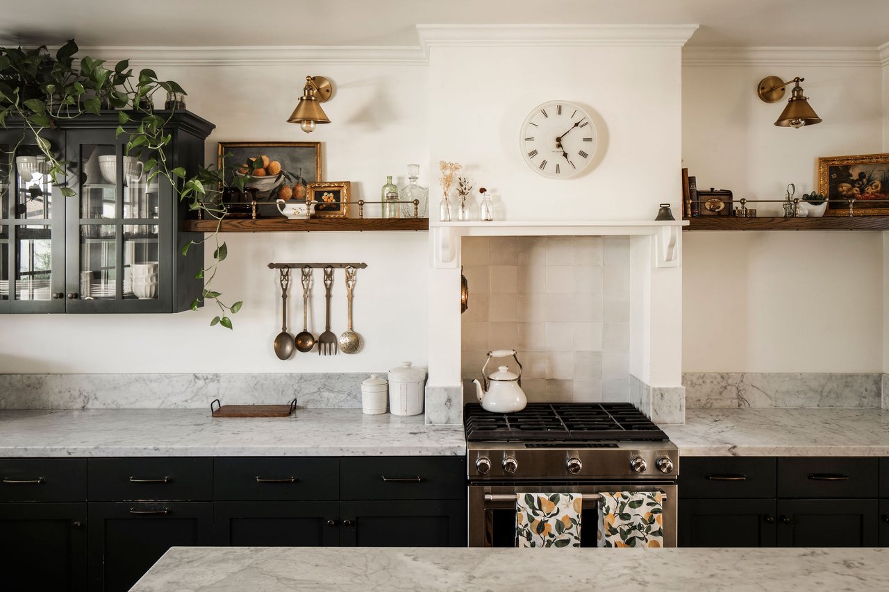 The Perry Farmhouse in Van Nuys, A Rare Rustic Compound