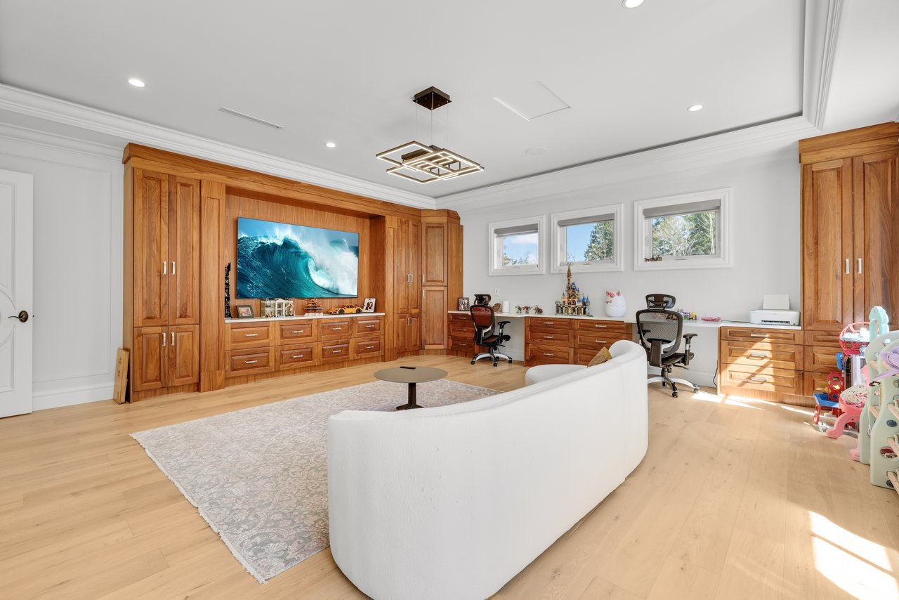 Exclusive Luxury Listing