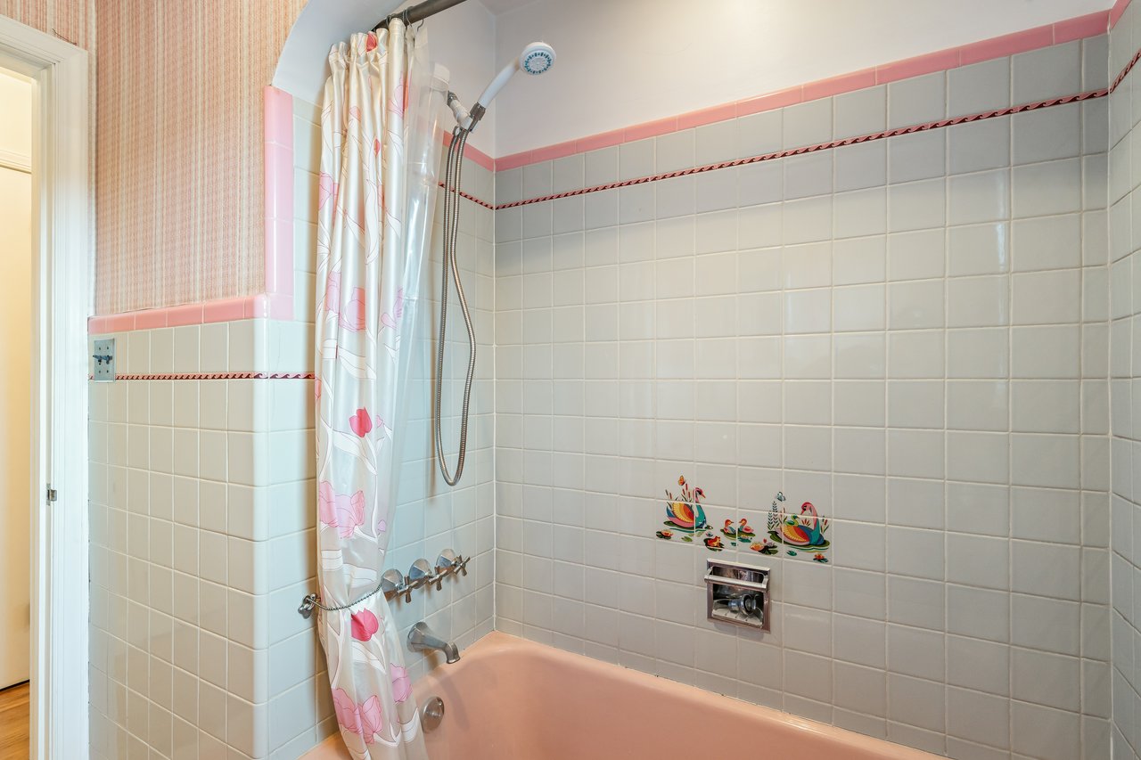 1839 Mauch Chunk Road