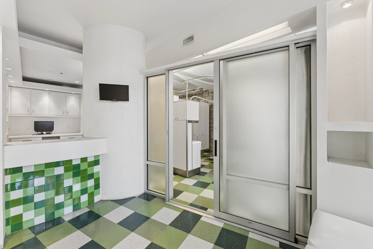 845 Spring Street NW Unit B