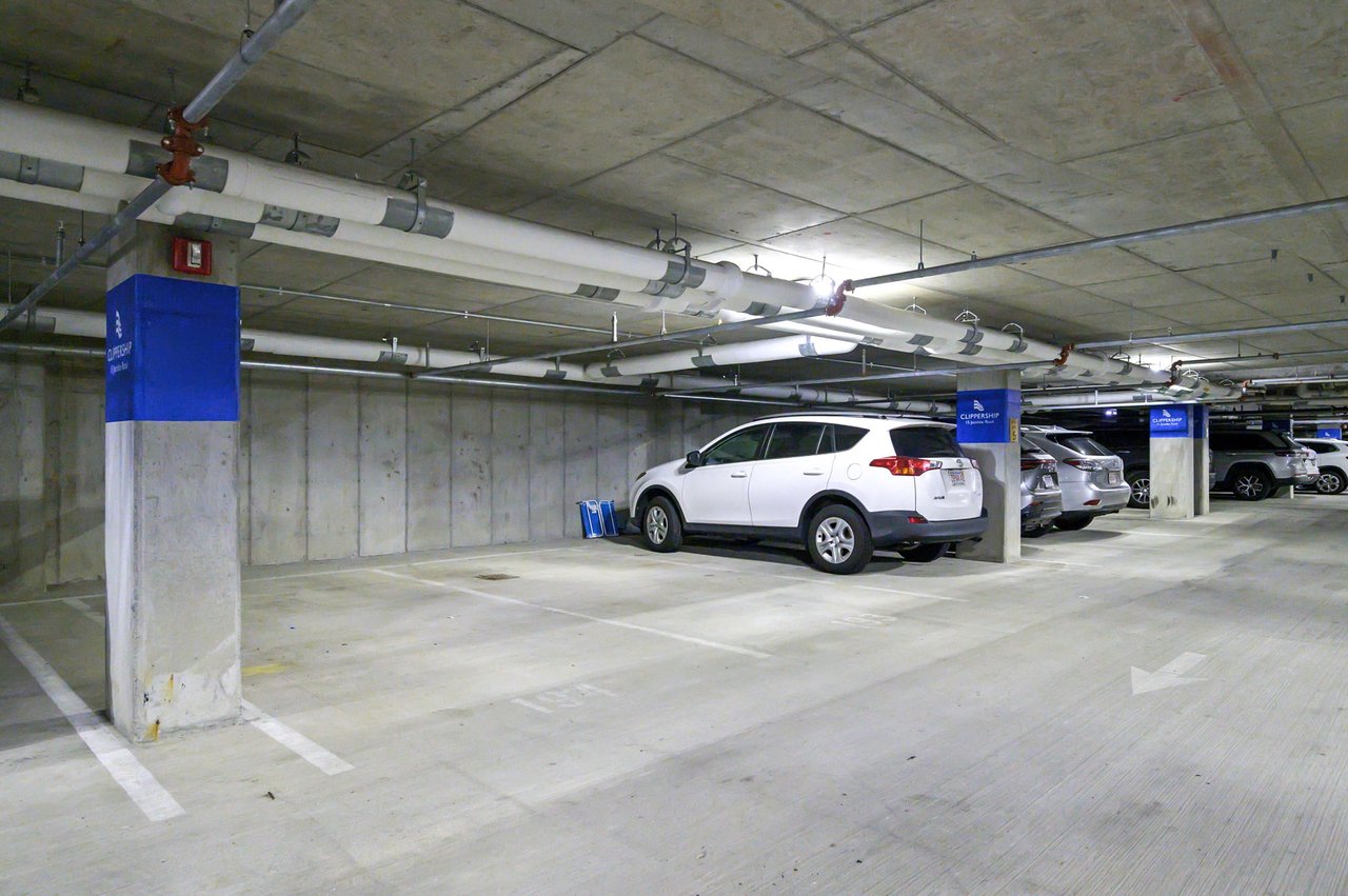 Slip65 Residence 209