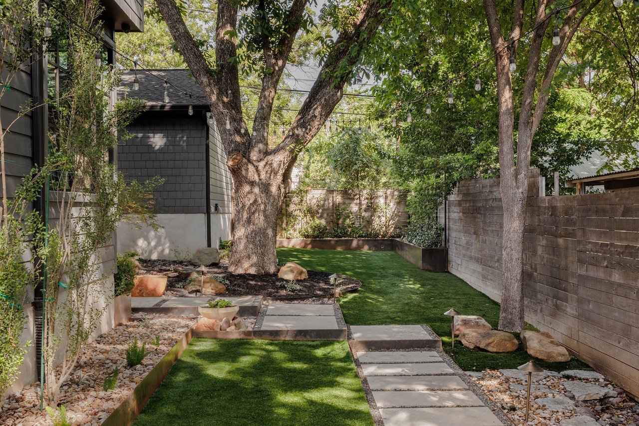 A Classic East Coast Reinterpretation in Travis Heights
