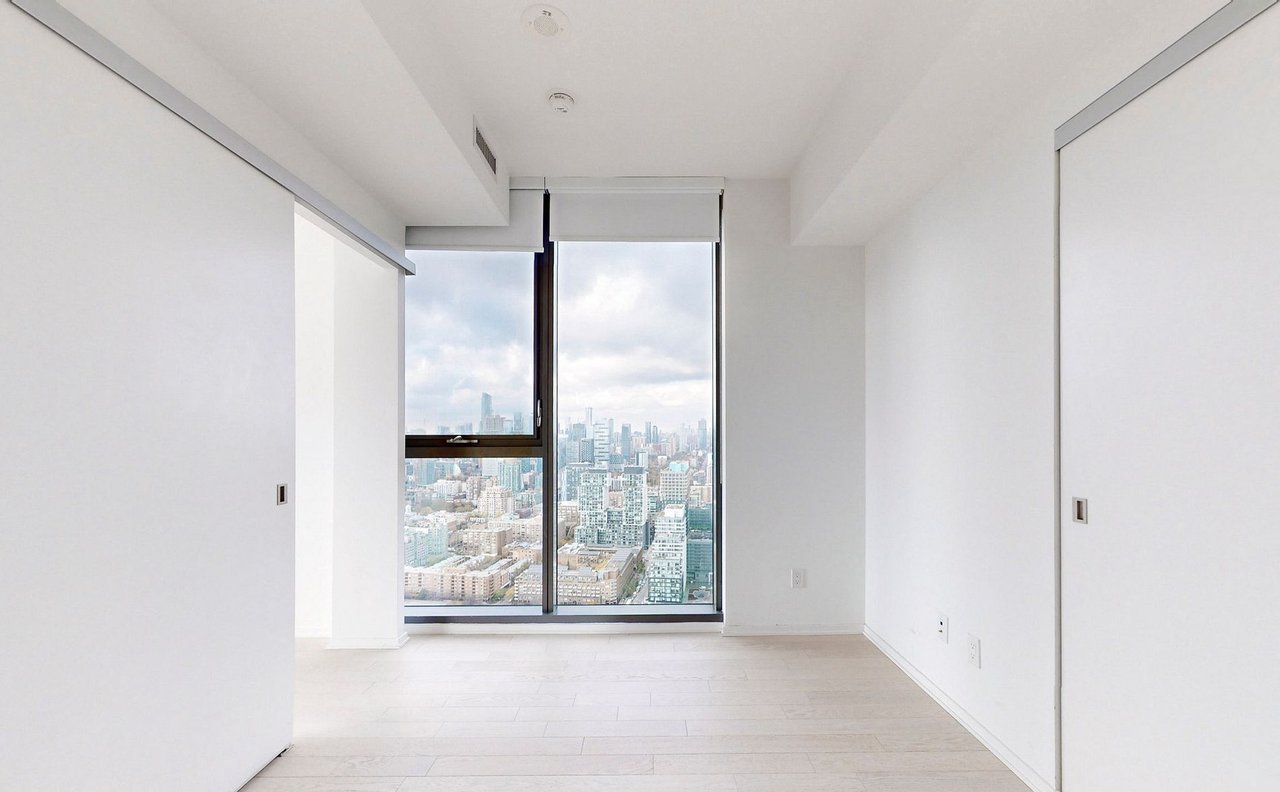 16 Bonnycastle Street Unit: 4202 