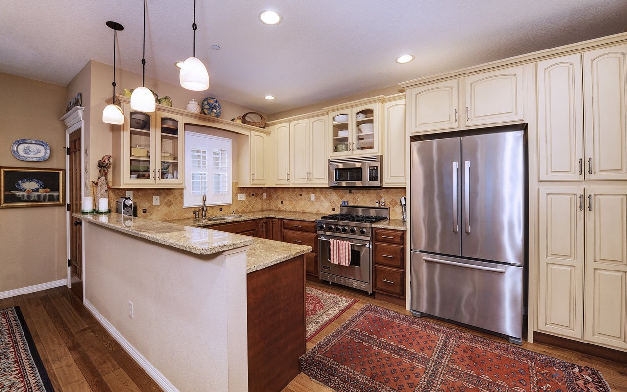 2481 Mapleton Avenue