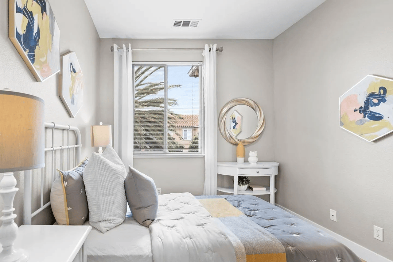 4505 Saint Palais Pl