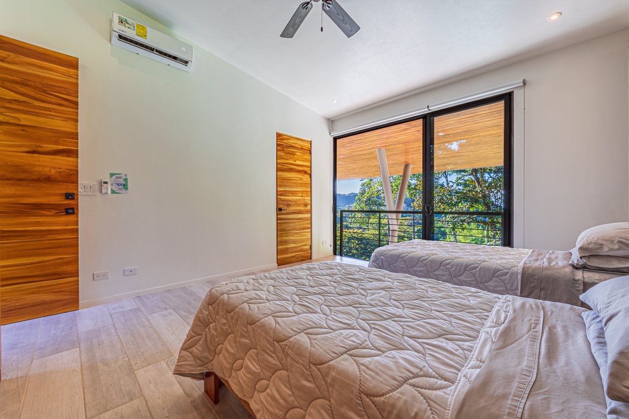 4 Bedroom Jungle Paradise with Ocean Views