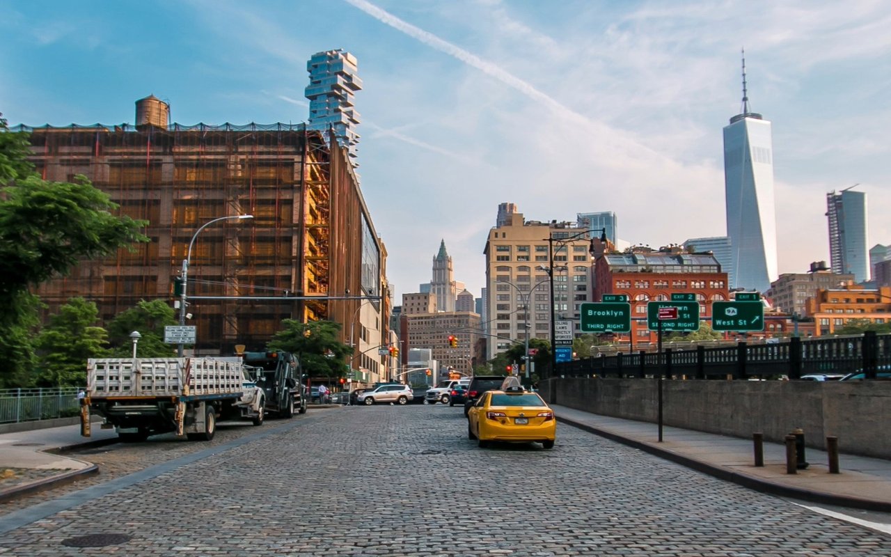 Weekly Manhattan & Brooklyn Market: 10/16