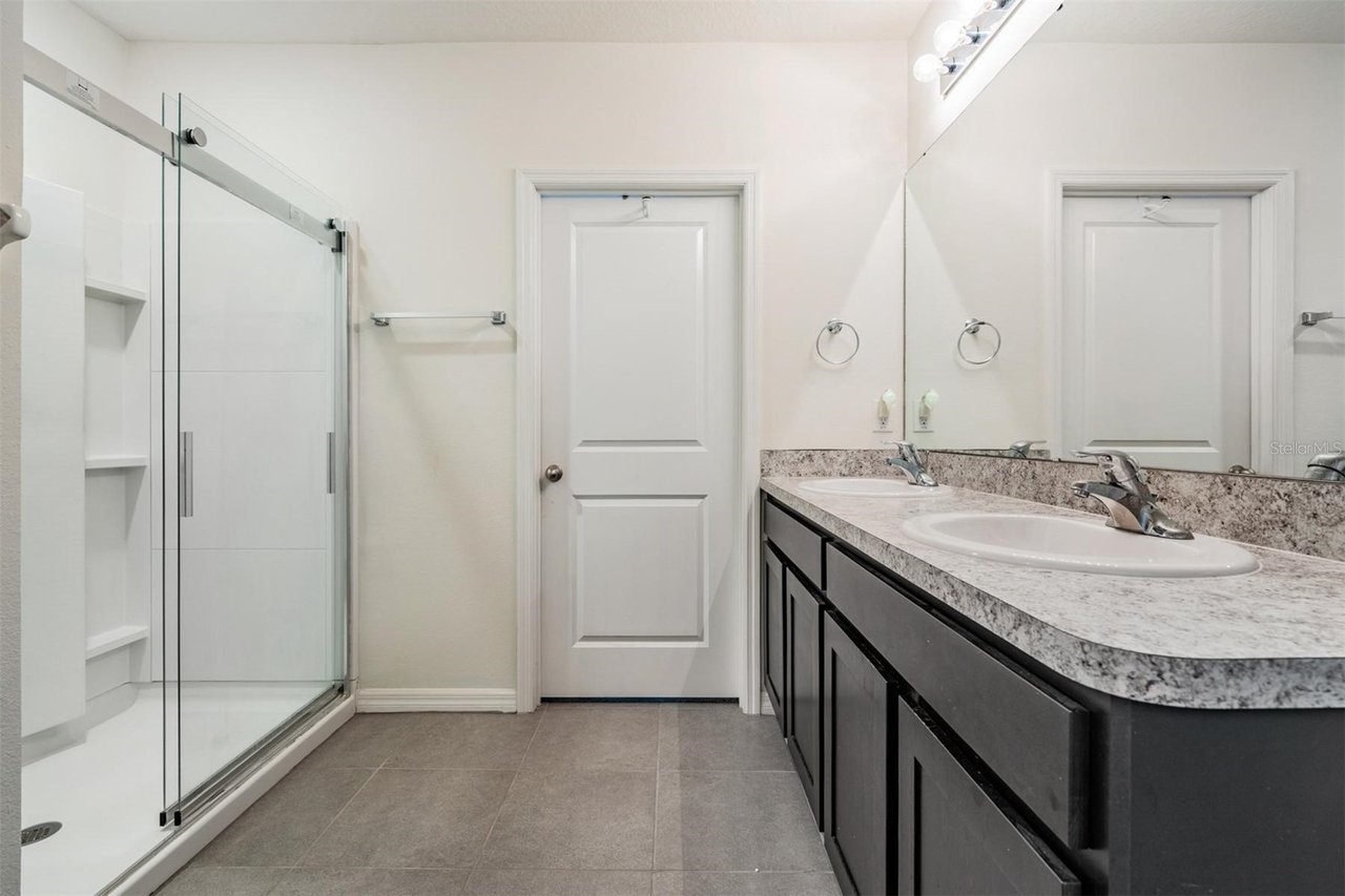 Lagoon Life for Less: 5-Bedroom Beauty in Epperson’s Gated South