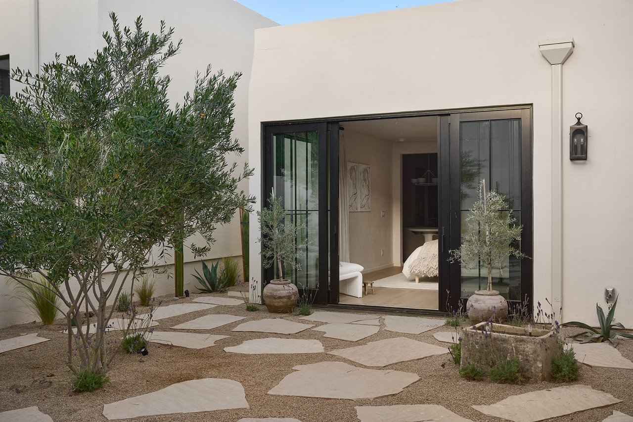 5101 N CASA BLANCA Drive, 223