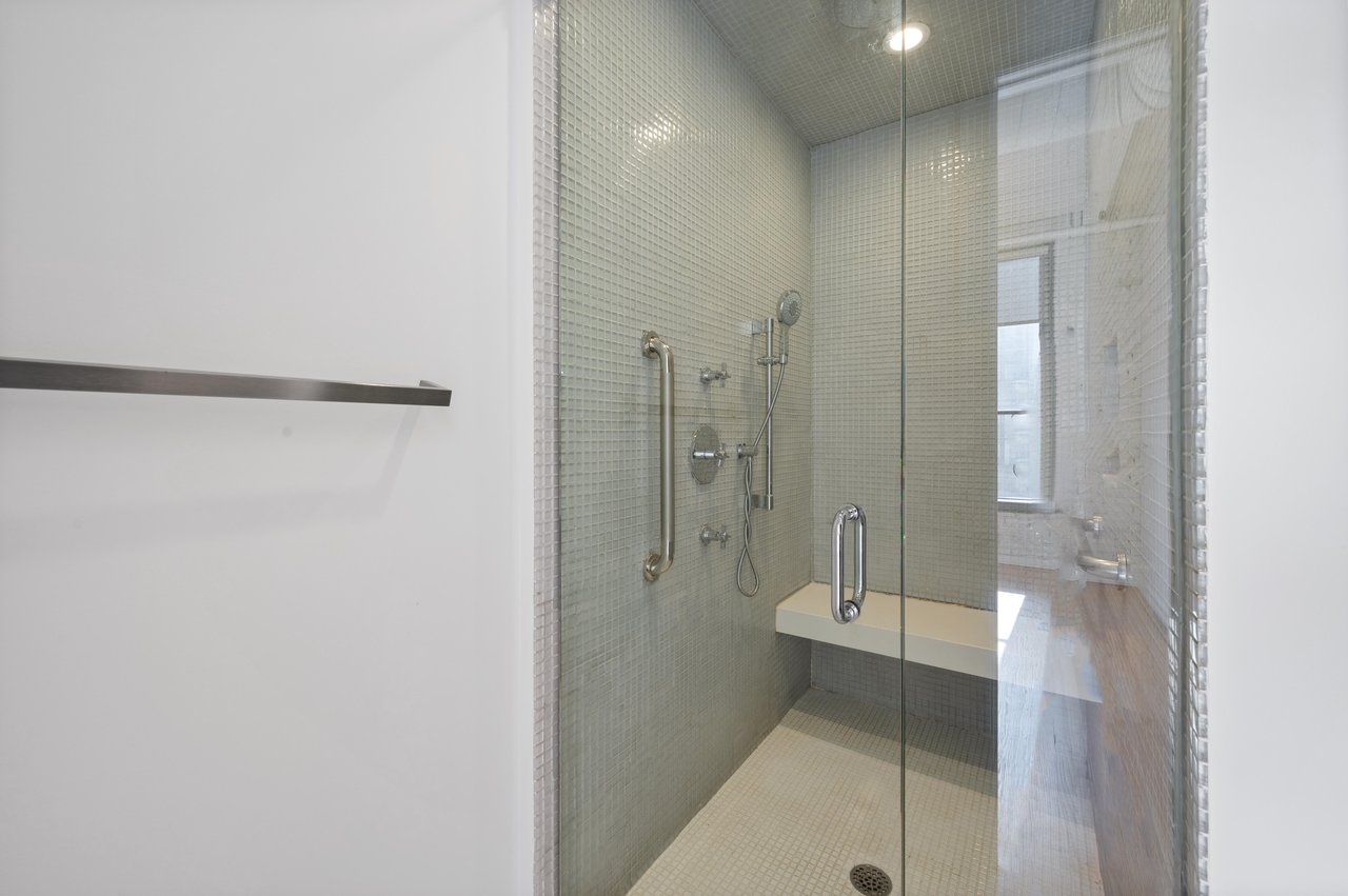 900 West Jackson Boulevard Unit 3W 