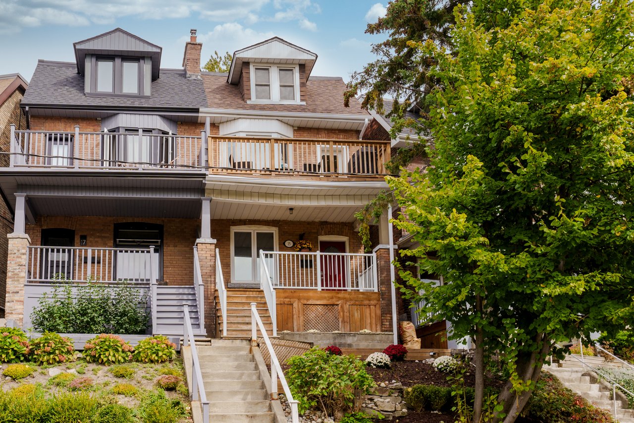 15 Indian Road Cres, Basement