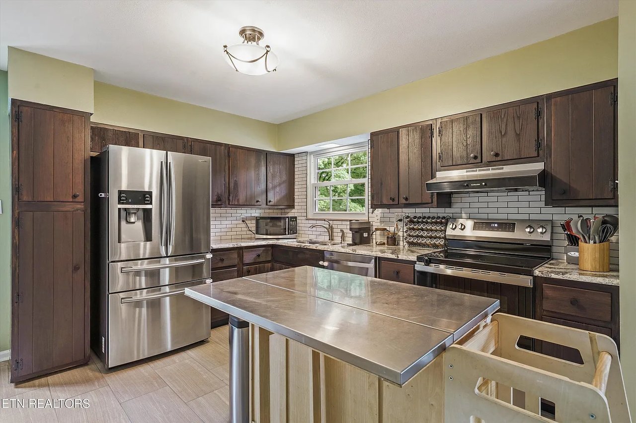 441 Hardwicke Drive
