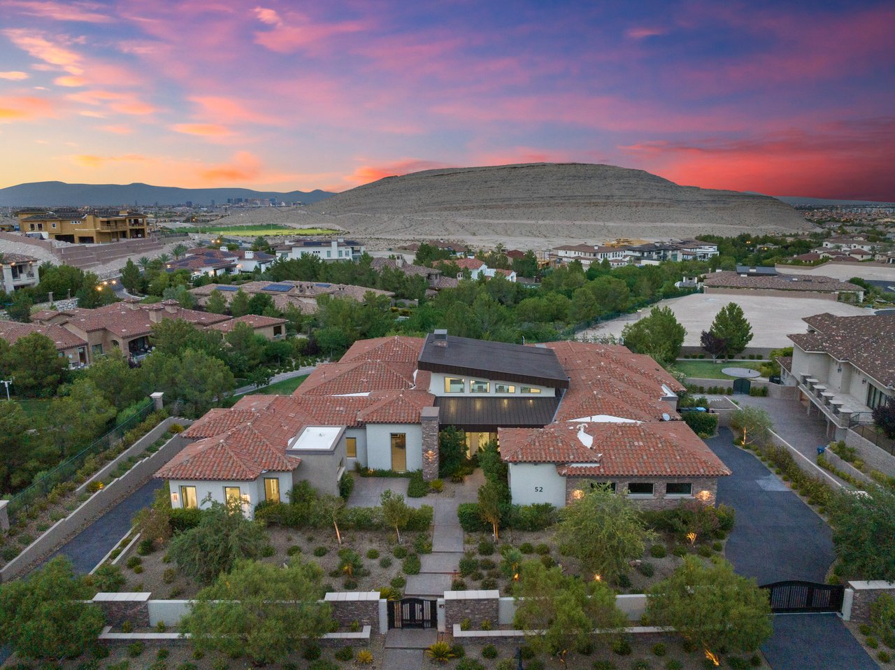Grand Legacy vs Grand Legacy Estates: Which Henderson Golf Community Fits Your Lifestyle Best