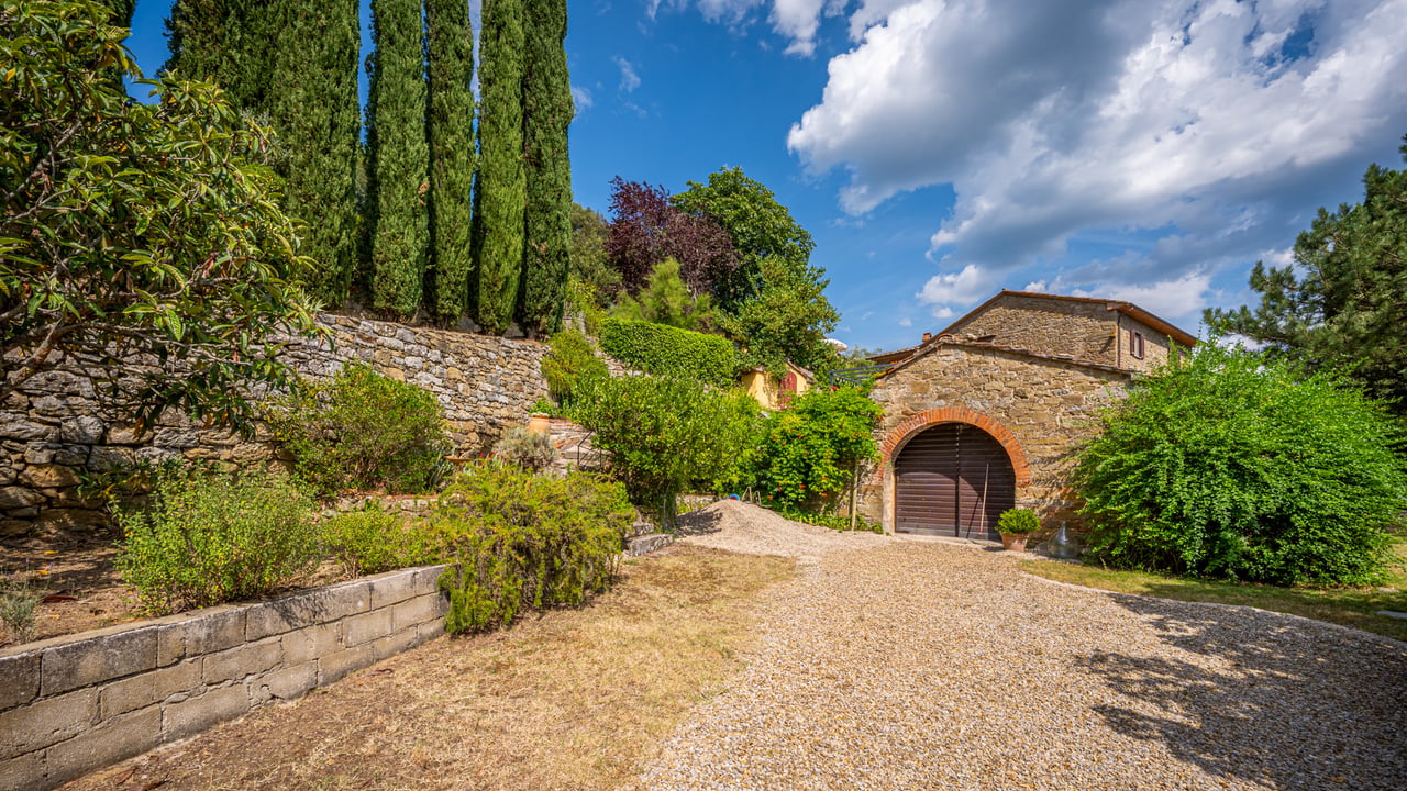 CASALE DELLA VALLATA