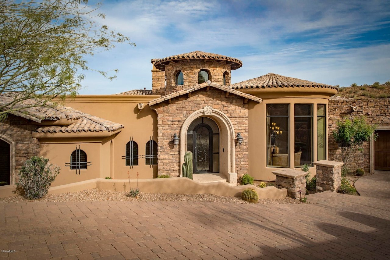 9607 N Four Peaks Way