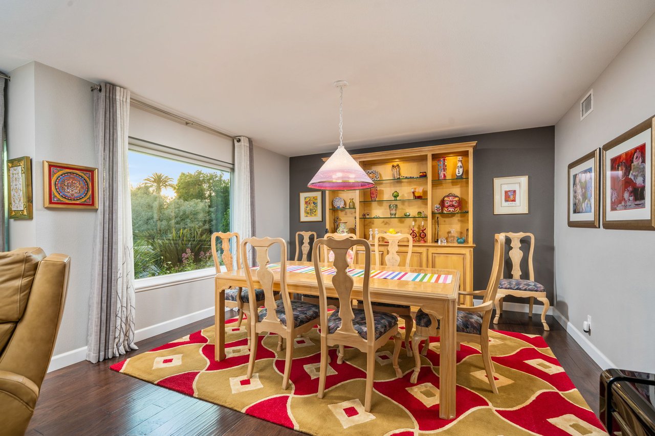 2128 N Villa Maria Road