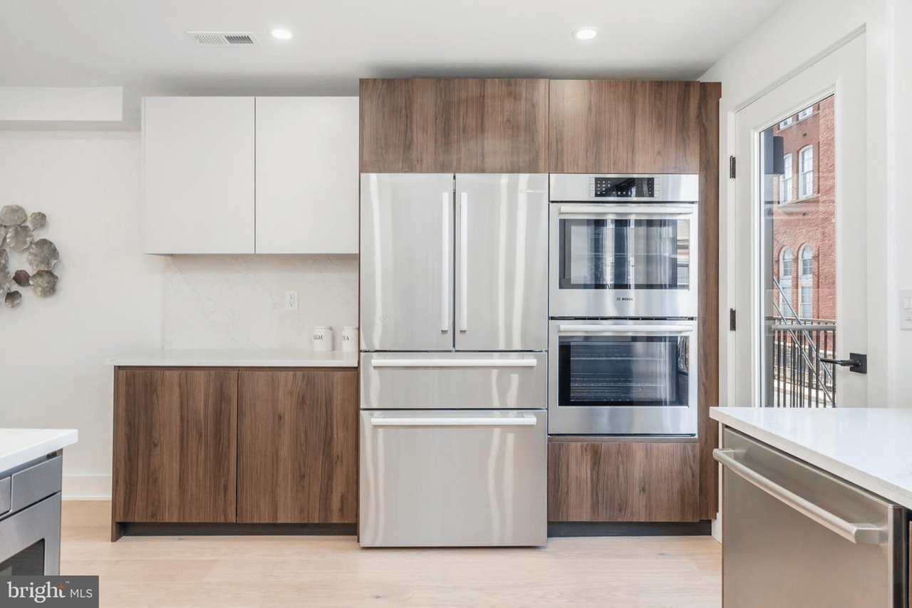 918 S Bonsall St, Philadelphia, PA 19146