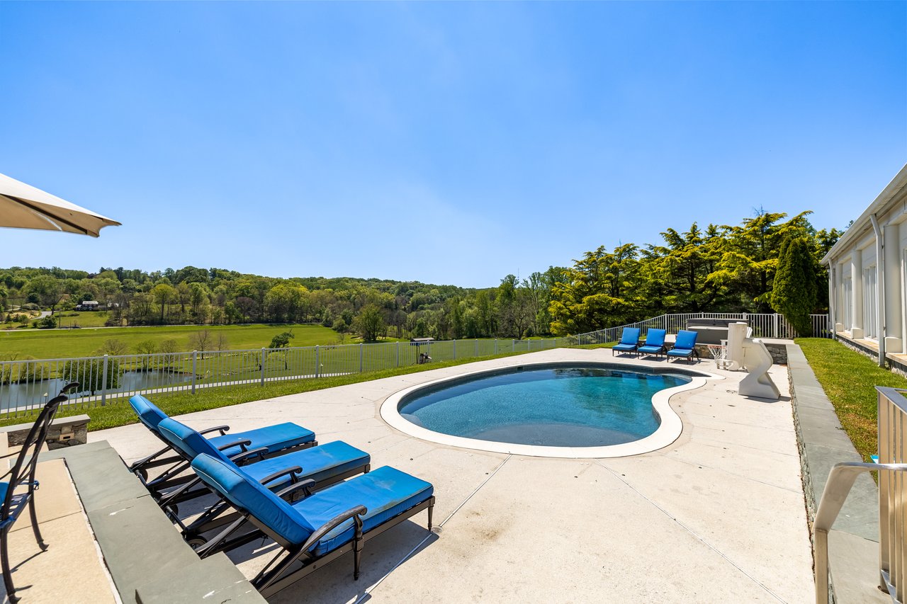 55 Acre Monkton Estate Farm