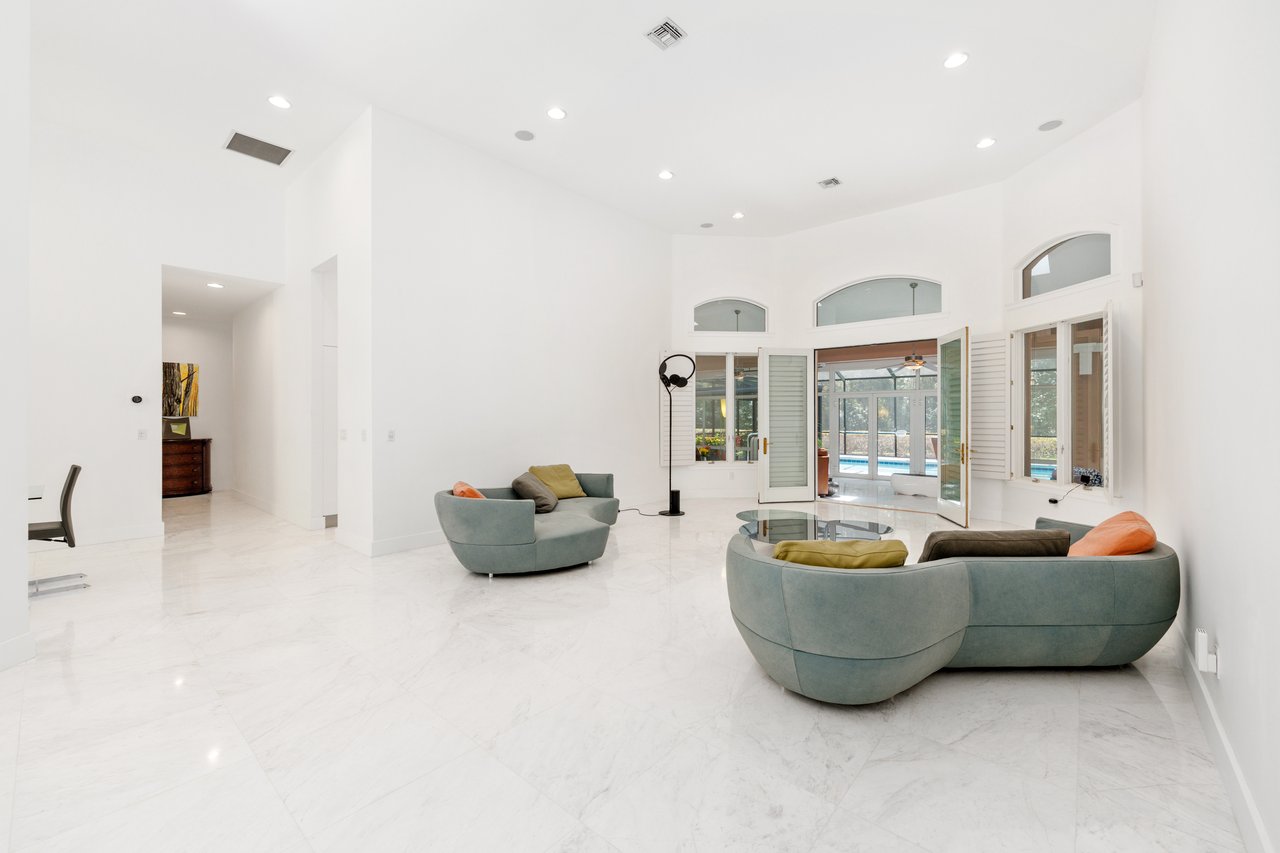 6709 SW 17th Terrace Rd