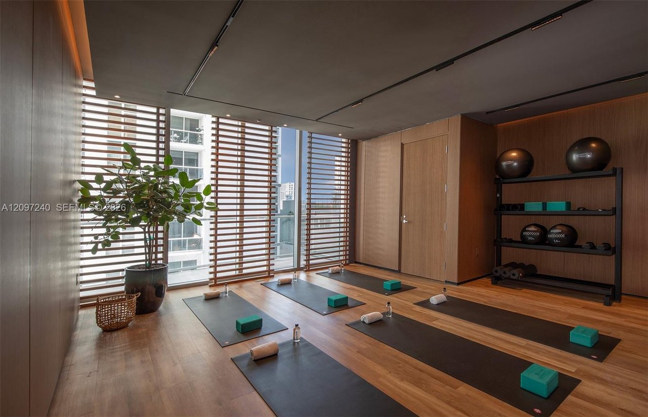 casa-bella-residences-miami-fl-condo-for-sale-yoga