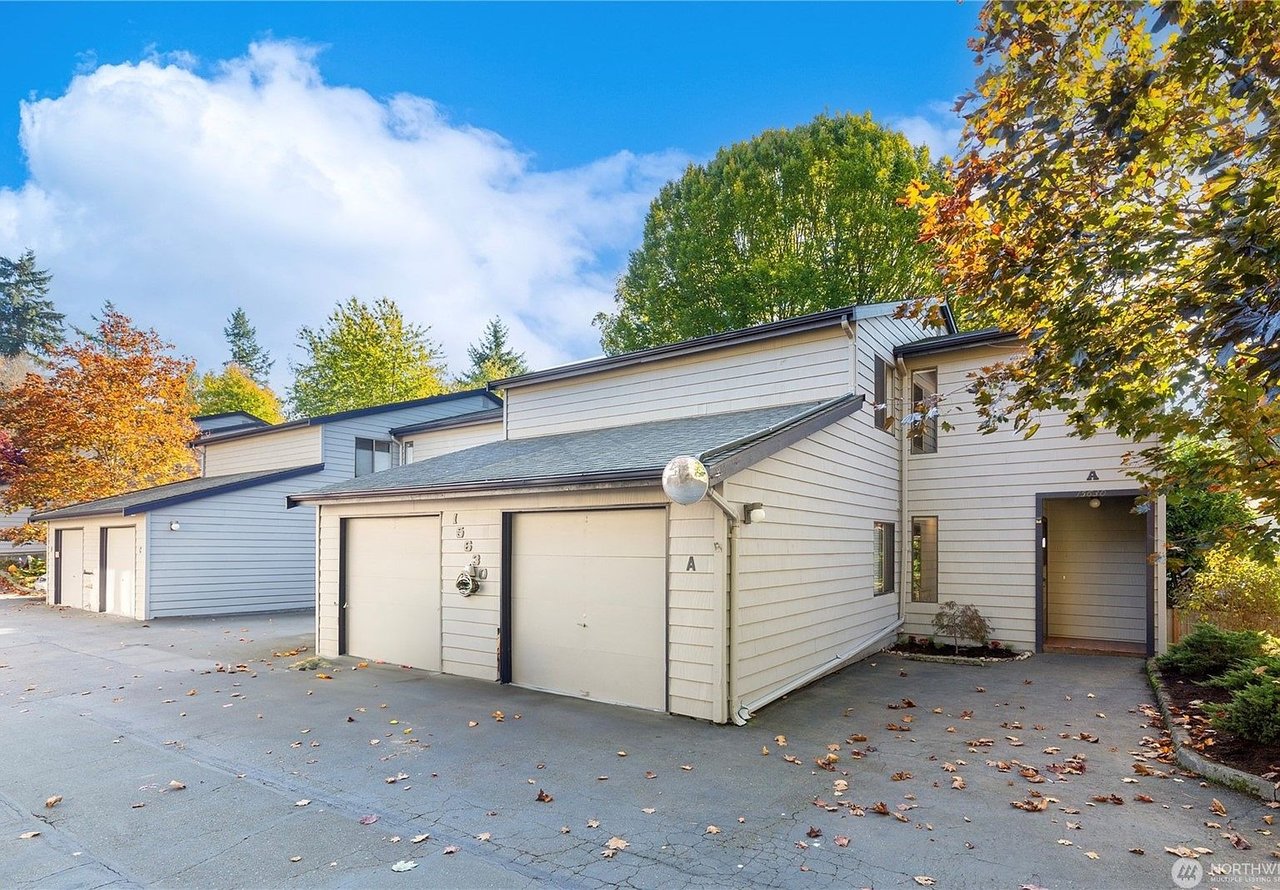 15630 8th Ave SW APT A