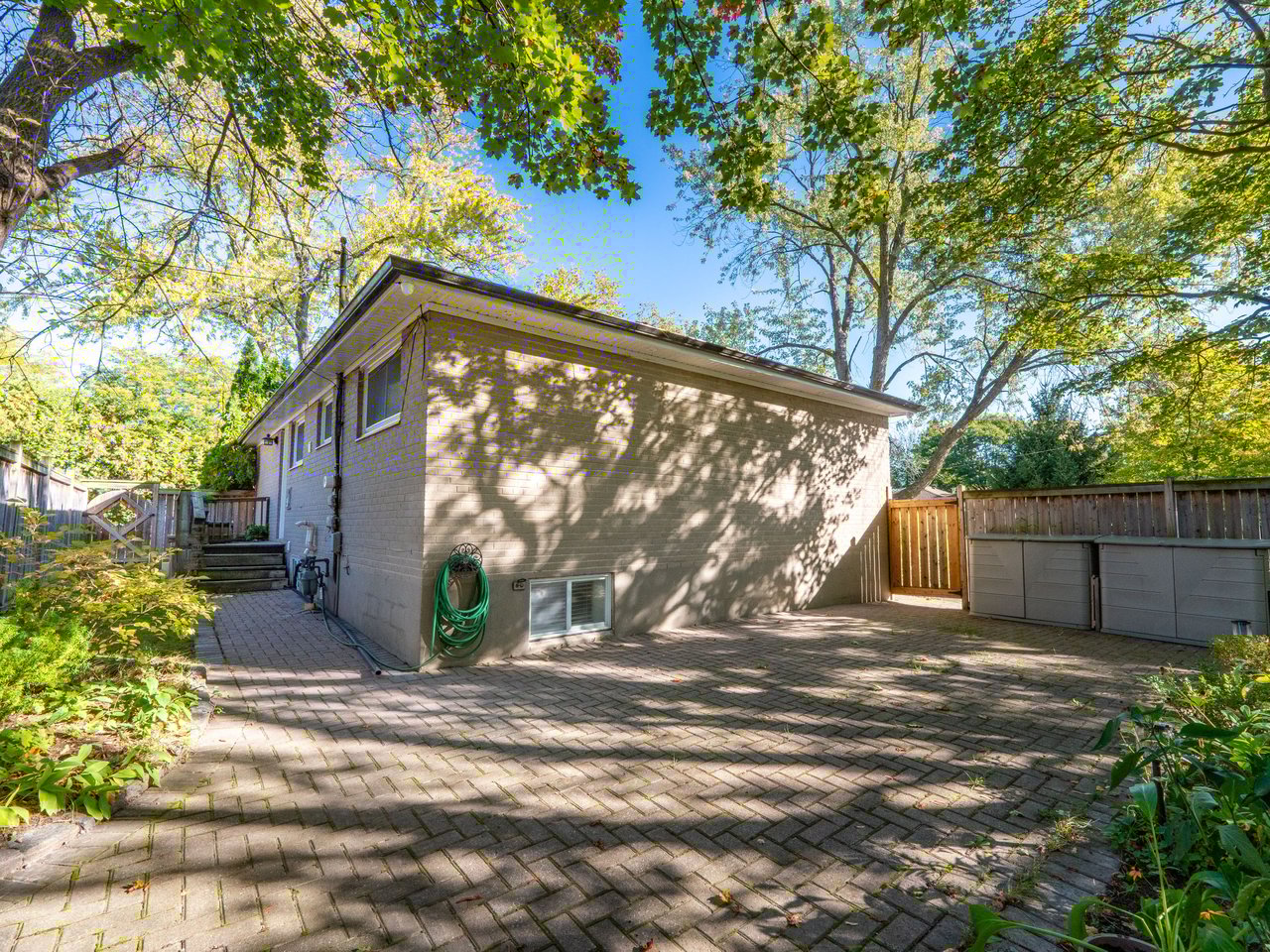 30 Foreht Crescent