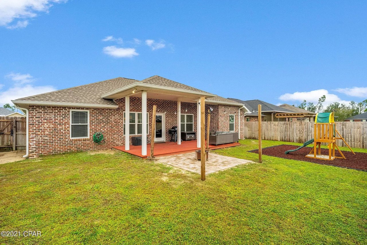 3606 AZALEA Court