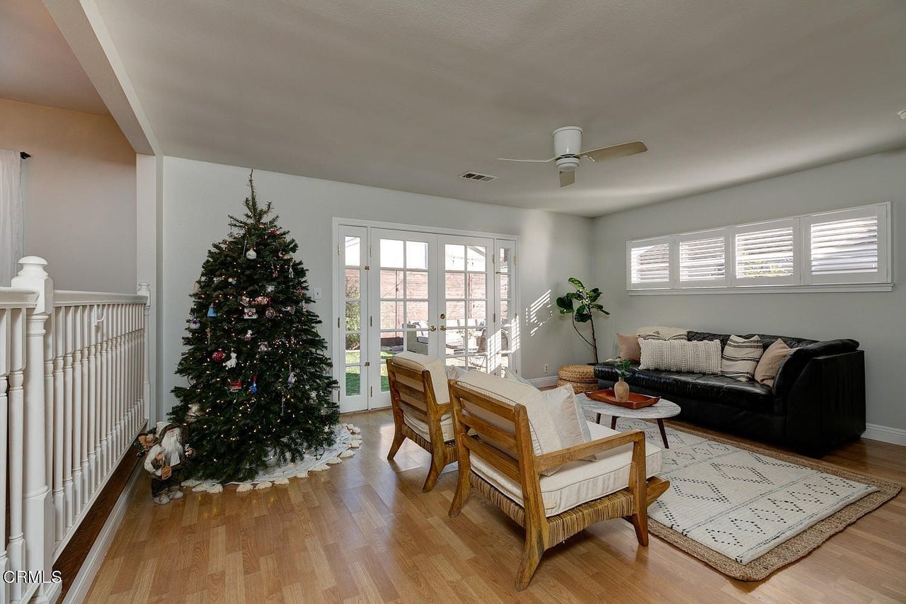 106 San Marino Ave, Ventura, CA 93003