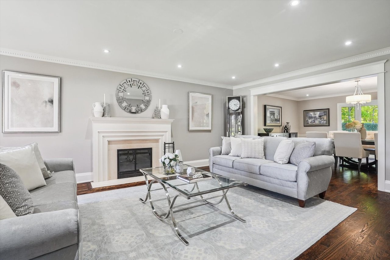 1662 Roundleaf Court