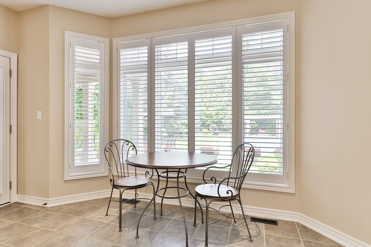 3105 Lakeshore Road, Burlington