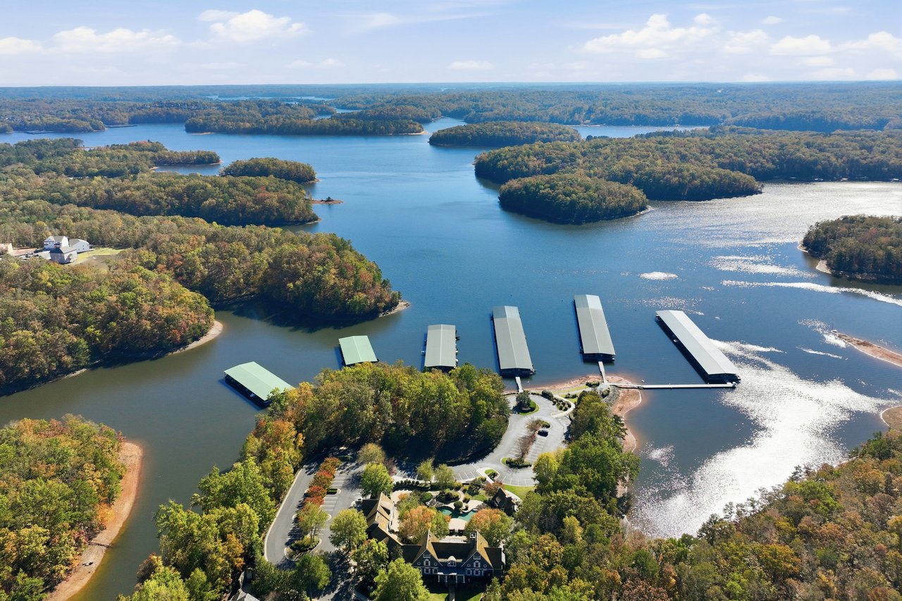 Marina Bay gated neighborhood on Lake Lanier GA