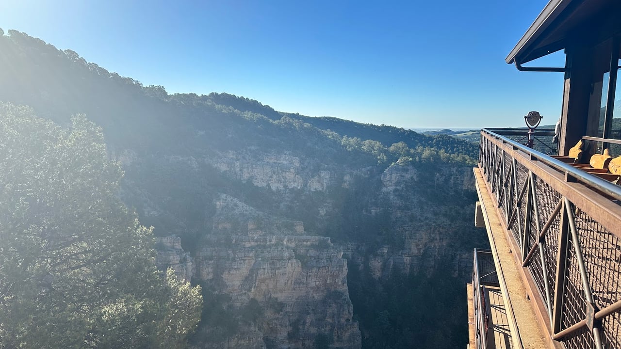 Exploring Cave of the Winds: Colorado’s Underground Adventure